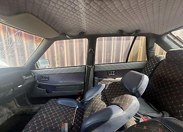 mazda 626: Сeiling sheathing Mazda 1989 г., Б/у, Аналог, Япония — 2