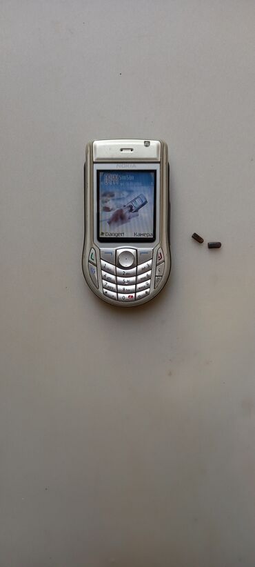 телефон fly iq4502: Nokia 7700, rəng - Qara, Düyməli