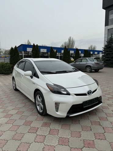Toyota: Toyota Prius: 2013 г., 1.8 л, Вариатор, Гибрид, Седан