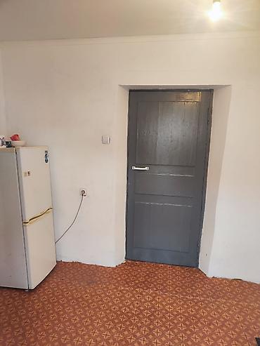 Долгосрочная аренда домов: 50 м², 3 комнаты, Забор, огорожен — 3