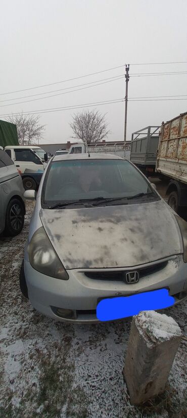 киргизия купить авто: Honda Fit: 2003 г., 1.3 л, Автомат, Бензин, Купе