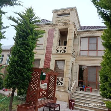 9 mkr: Buzovna 4 otaqlı, 180 kv. m, Yeni təmirli
