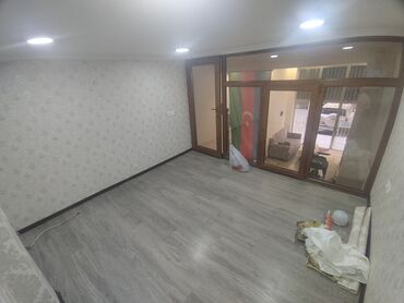 Qarajlar: Hezi Aslanov metrosuna 2deq mesafede Oz Salanumun daxilinde Beyler