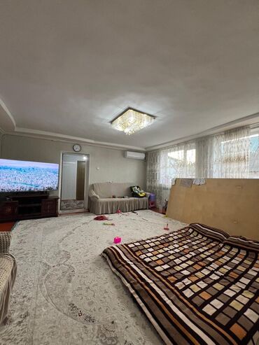 продаю дом в новопокровке нооруз: Үй, 110 кв. м, 4 бөлмө, Кыймылсыз мүлк агенттиги, Косметикалык оңдоо
