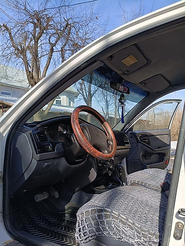 Hyundai: Hyundai Avante: 2002 г., 1.6 л, Автомат — 7