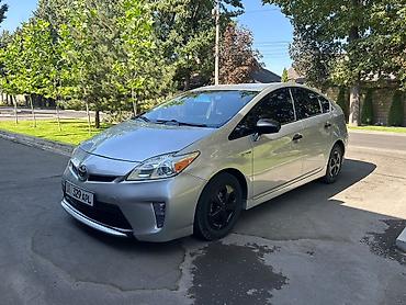 приус 2015 года: Toyota Prius: 2014 г., Гибрид, Лифтбек — 9