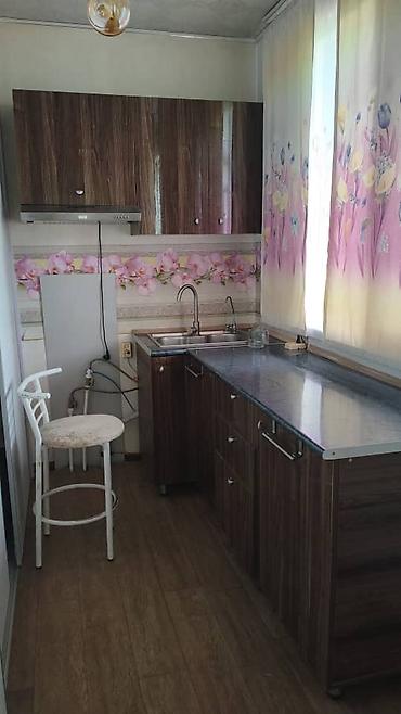 Кухонный гарнитур компактного формата - Цвет и фактура: корпуса и