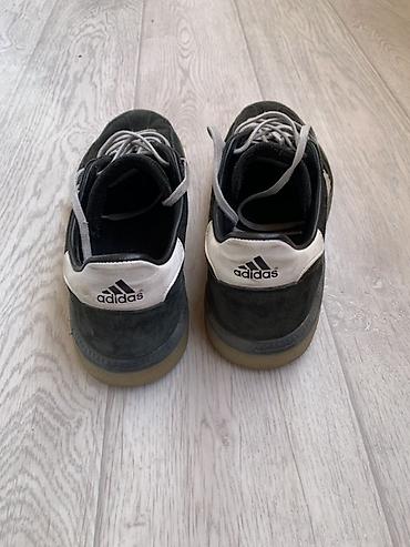 часы жогорку кенеш: Adidas Handball Spezial — классические кроссовки в черно‑белой — 2