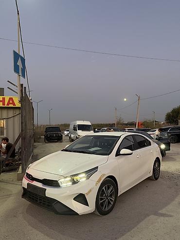 Kia K3: 2021 г., 1.6 л, Автомат, Бензин, Седан