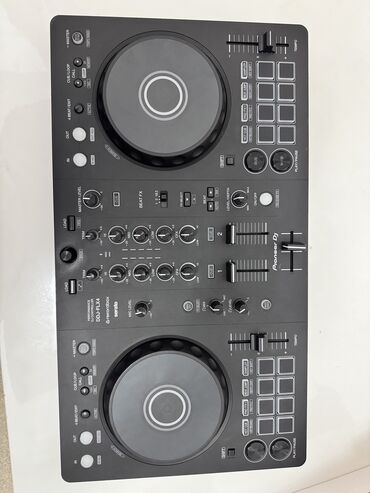 səs yazıcı: Dj aparati: Pioner DDJ-FLX4 Nezaretçi novu: USB nazaretçi Mikser