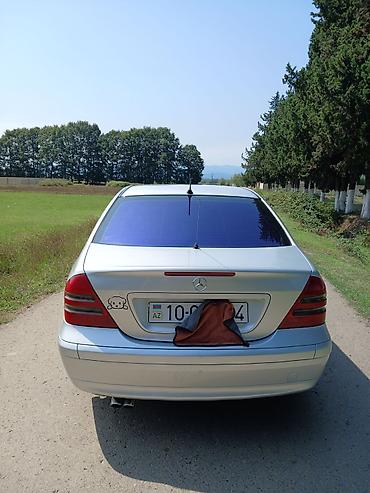 190 dizel mercedes: Mercedes-Benz C-Class: 2 l | 2001 il Sedan — 7