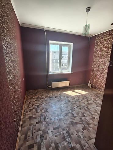 105: 3 комнаты, 62 м², Нижний Джал (Джал-23) 105 серия, 8 этаж, Старый ремонт — 2