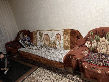 купить чехлы на мягкую мебель: Диван с двумя креслами, комплект для гостиной. - Комплектация