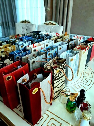 Ətriyyat: Salamaleykum. Əl işlərimizdi. Üstünlüyü gözəlliyində -da lalafo.az — 6 Ətriyyat: Salamaleykum. Əl işlərimizdi. Üstünlüyü gözəlliyində — 6