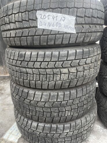 Шины: Шины 205 / 45 / R 17, Зима, Б/у, Комплект, Легковые, Япония, Dunlop