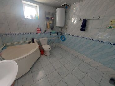 Bağ evlərinin satışı: Saray, 250 kv. m, 9 otaq, Hovuzlu, Qaz, İşıq, Kanalizasiya — 14