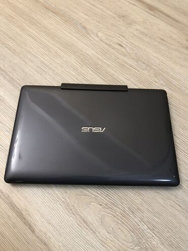планшет ноутбук 2 в 1: Asus, Б/у