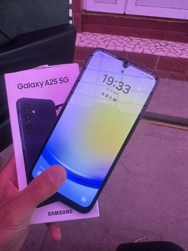 розовый телефон: Samsung Galaxy A25, Новый, 256 ГБ, цвет - Черный, 2 SIM