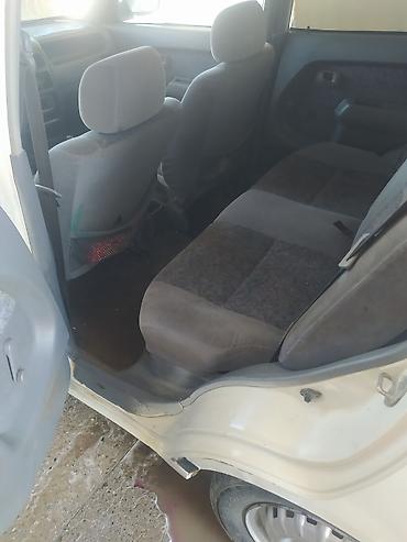 жел кайык: Daihatsu Pyzar: 2000 г., 1.6 л, Кол менен иштөөчү, Бензин, Универсал — 4