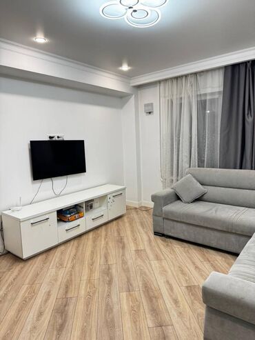 квартира одна комнатный бишкек: 3 комнаты, 80 м², Индивидуалка, 1 этаж, Евроремонт