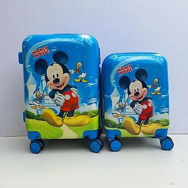 Rančevi, torbe i koferi: Dečji set kofera – Mickey Mouse motiv - Dva kofera (veći i manji) sa — 1