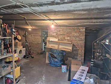 Продажа коттеджей и домов: 4 комнаты, 240 м², 5 соток, Бишкек, Алтын-ордо ж/м Собственник — 30