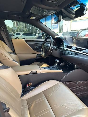 Lexus: Lexus ES: 2019 г., 2.5 л, Автомат, Гибрид, Седан — 4