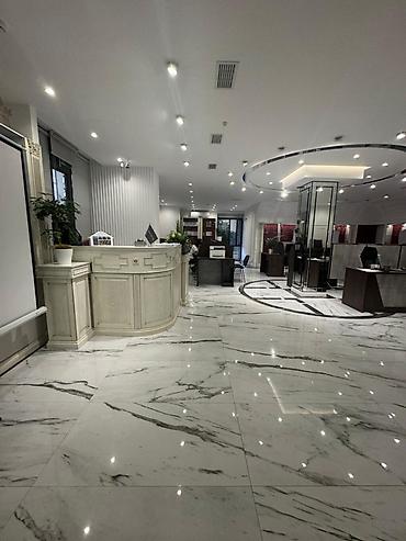 klinika satilir: Аренда офисов, 137 м², В бизнес центре, 1 линия, С оборудованием, С отдельной кухней — 7