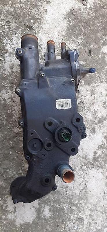ventuze prodaja: KUĆIŠTE TERMOSTATA ZA CITROEN XSARA OD 1999. DO 2005. GOD. | odlično — 1