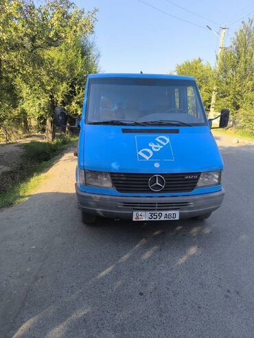 купить чехлы на гольф 4: Легкий грузовик, Mercedes-Benz, Дубль
