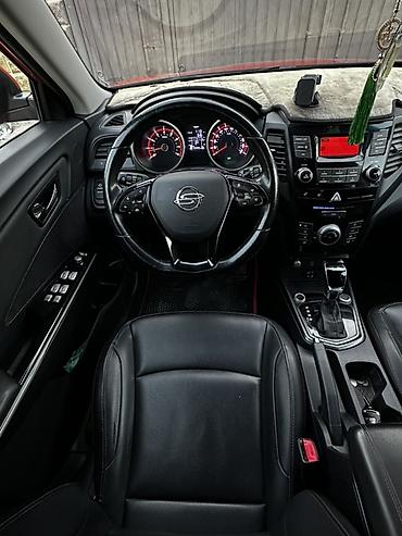 range rover evoque: Ssangyong Tivoli: 2018 г., 1.6 л, Автомат, Бензин, Кроссовер — 8