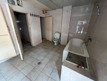 Uzunmüddətli kirayə evlər: 440 kv. m, 10 otaq, Artezian quyusu — 17