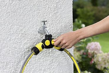 Все для дома и сада: "KARCHER 2" suvarma aksesuarıKARCHER 2 Way Tap Adapter(suvarma — 2