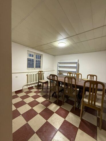 Долгосрочная аренда домов: 250 м², 6 комнат — 25