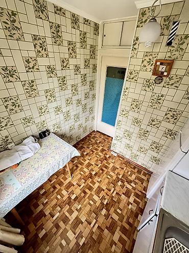 2 8: 3 комнаты, 58 м², Кок-Жар мкр 104 серия, 3 этаж, Косметический ремонт — 10