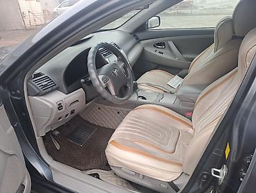 Продажа авто: Toyota Camry: 2010 г., 2.5 л, Автомат, Газ, Седан — 3