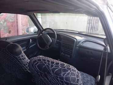 VAZ (LADA): Lada Samara, ağ rəng, sedan kuzov. Texniki və dizayn xüsusiyyətləri — 8