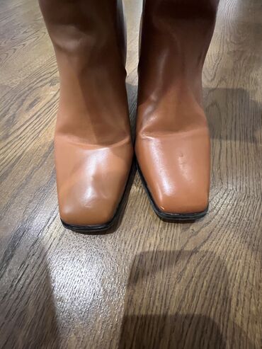 Basanoşka və səndəllər: Ölçü: 39, İşlənmiş -da lalafo.az — 10 Basanoşka və səndəllər: Ölçü: 39, İşlənmiş — 10