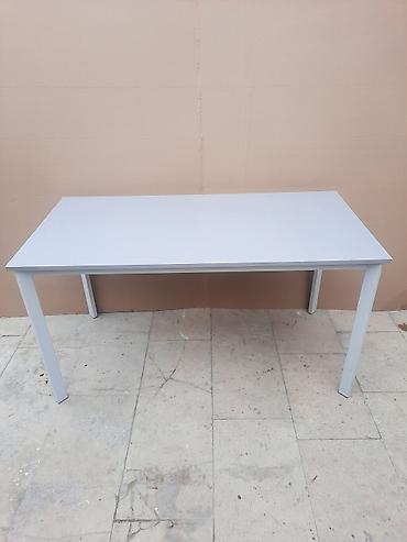 Ofis dəst mebeli: Ofis mebelləri dəsti Tərkib: - 1 ədəd qonaq/konfrans kreslosu — 4