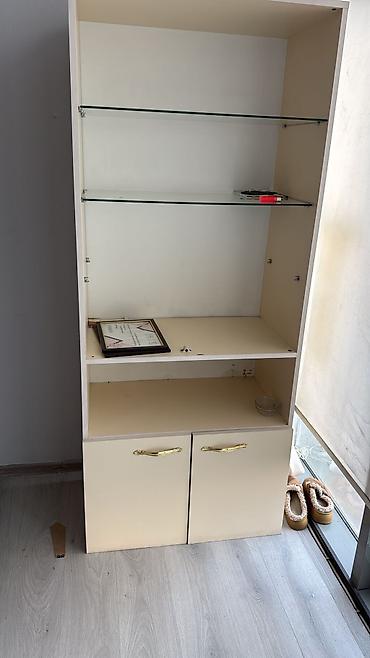 Salon, tibbi mebel: Satılır: Gözəllik/Geyim salonu üçün mebel və güzgü avadanlıqları dəsti — 6