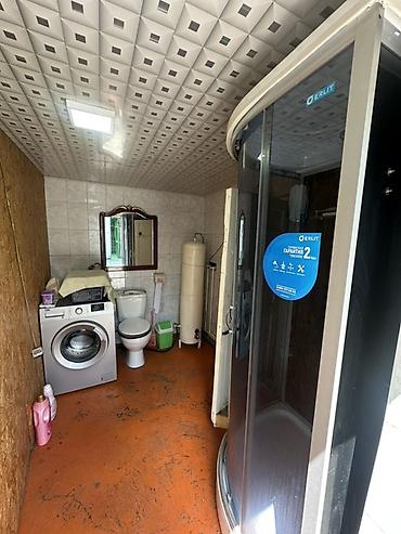 Продажа коттеджей и домов: 📍 В центре Сокулука продаётся дом. Площадь дома составляет 100 кв.м — 15