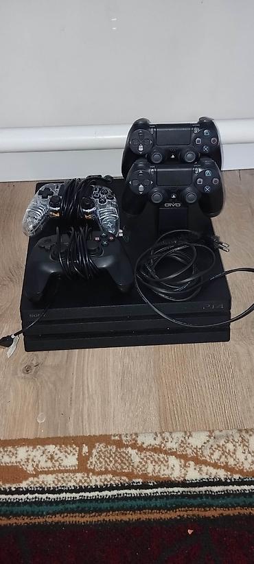 кружка с фото: Игровая консоль Sony PlayStation 4 Pro (черная) 1 трбайт — 1