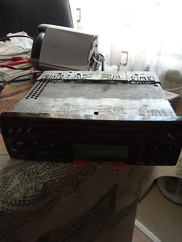 čajnik: Blaupunkt auto radio – kasetofon sa FM/AM tunerom - Model sa prednjom — 2