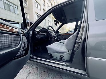 сайлент: Mercedes-Benz W124: 1989 г., 2.3 л, Механика, Бензин, Седан — 9