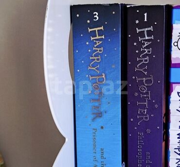 qaşıq desti: Məhsul: İngilis dilli “Harry Potter” HERESI 10 AZN Nəşriyyat
