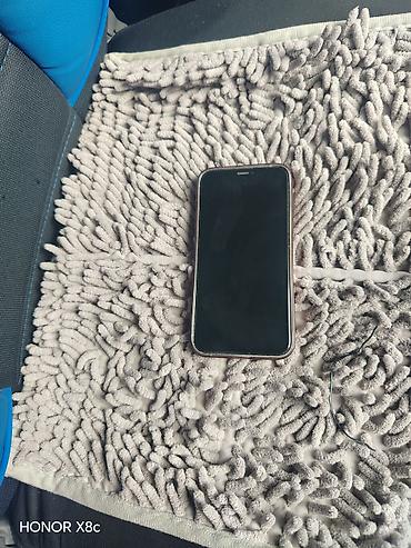 ipad pro 12: IPhone 11, Qara, Face ID — 2