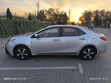 2 8: Toyota Levin: 2020 г., 1.8 л, Вариатор, Гибрид, Седан — 4