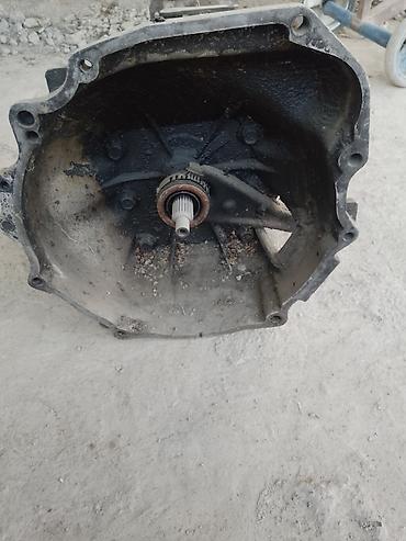 Двигатели, моторы и ГБЦ: Дизельный двигатель (разобранный комплект) Состав по фото: - Блок — 23