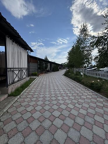 Дома: Уютный гостевой домик с собственной крытой террасой - Отдельный вход — 2
