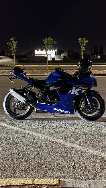 gsx 200: Спортбайк Suzuki, 750 куб. см, Бензин, Взрослый, Б/у — 2